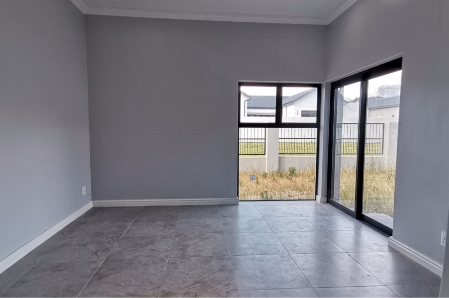 4 Bedroom Property for Sale in Paarl South Western Cape